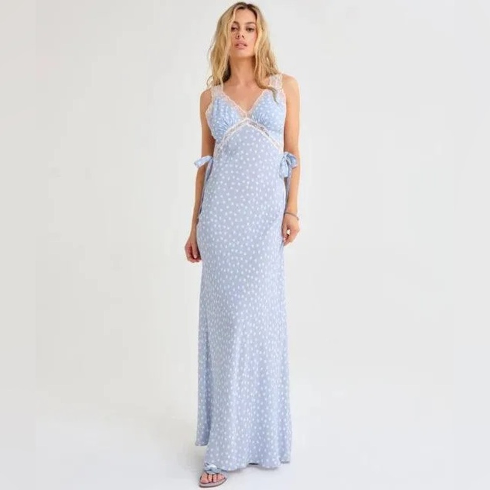 Rumored Polka Dress🦋